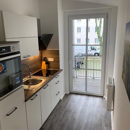 40 Qm Appartment Parkplatz, Balkon,Netflix, Prime Chemnitz Exterior foto