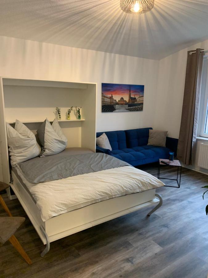40 Qm Appartment Parkplatz, Balkon,Netflix, Prime Chemnitz Exterior foto