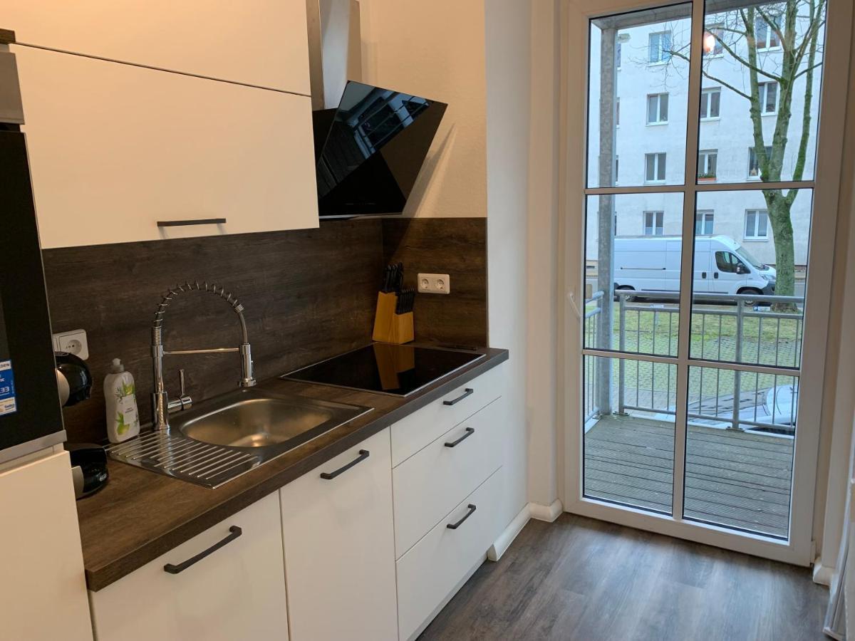 40 Qm Appartment Parkplatz, Balkon,Netflix, Prime Chemnitz Exterior foto