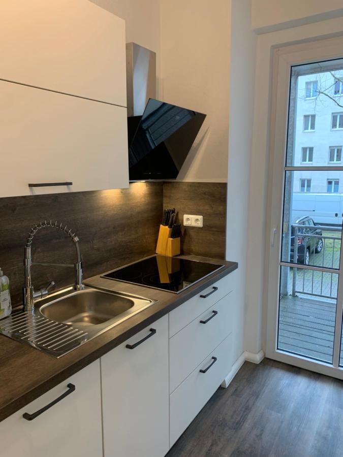 40 Qm Appartment Parkplatz, Balkon,Netflix, Prime Chemnitz Exterior foto